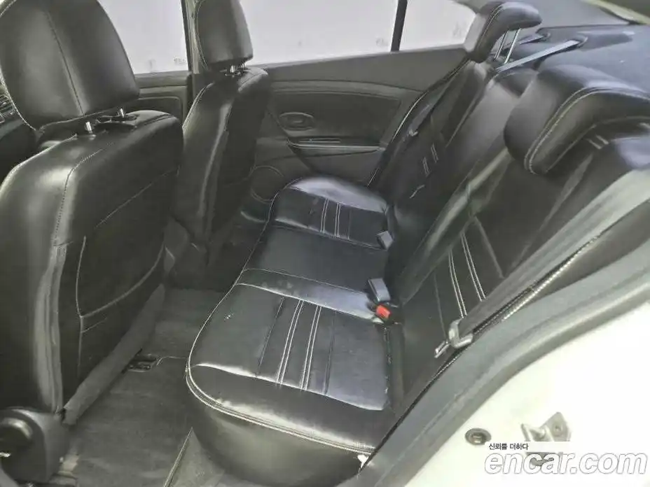 Renault SM3 2016 1.6 Автомат в Москве № 209900, фото 12