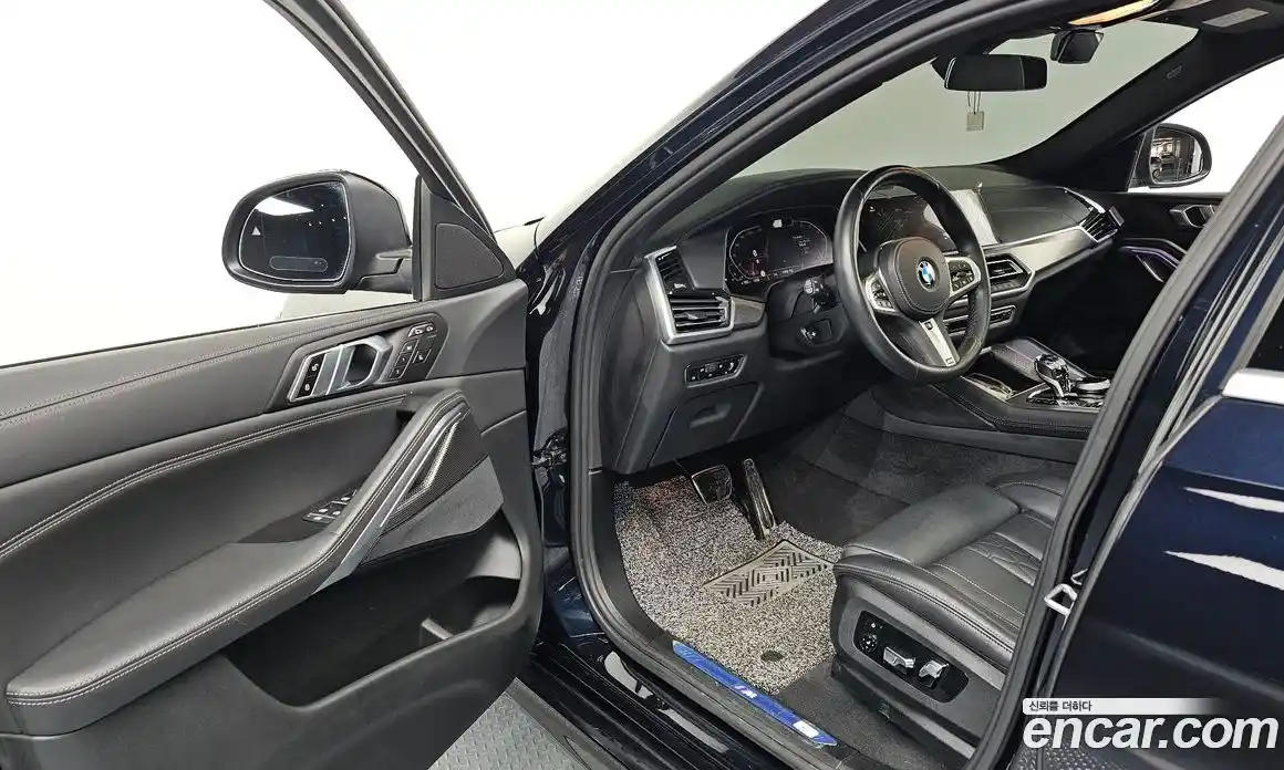 BMW X6 2022 3.0 Автомат в Москве № 211058, фото 16