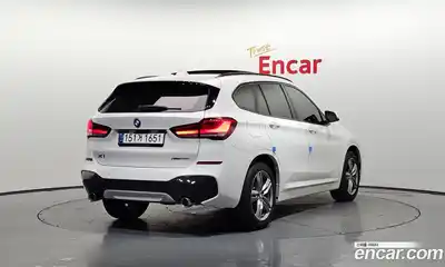 BMW X1 2021 2.0 Автомат в Москве № 211476, миниатюра 2