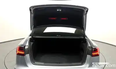 Audi A6 2018 2.0 Автомат в Москве № 212437, миниатюра 3