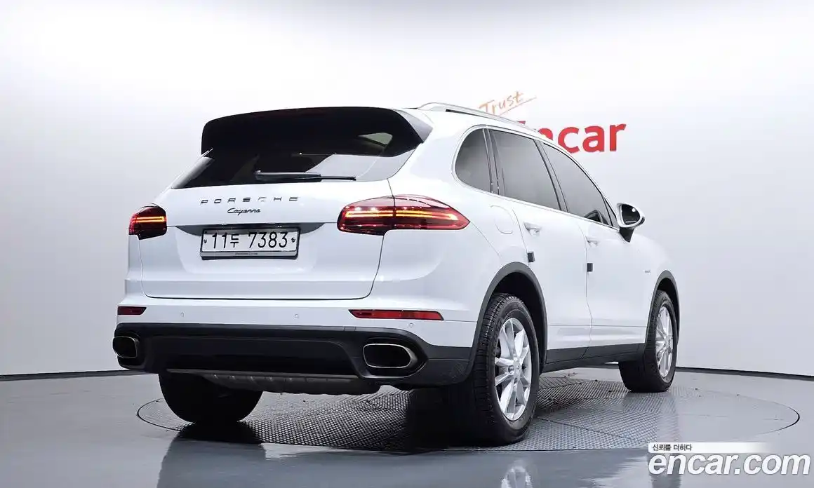 Porsche Cayenne 2015 3.0 Автомат в Москве № 212731, фото 12