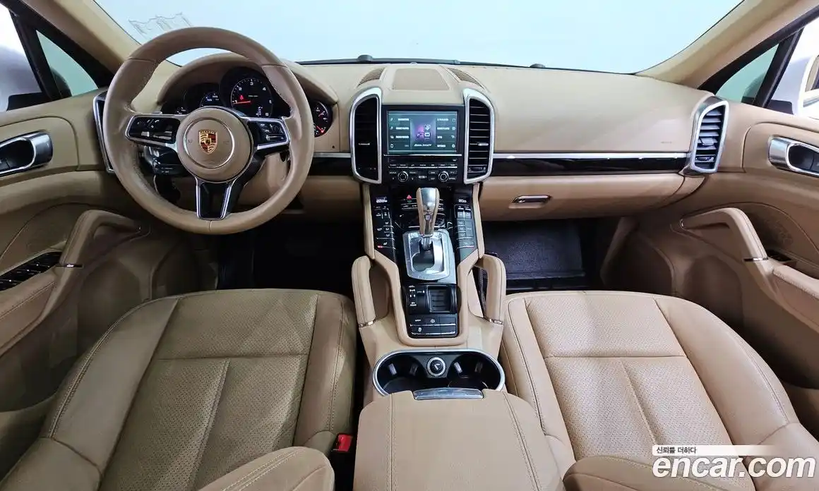 Porsche Cayenne 2015 3.0 Автомат в Москве № 212731, фото 18