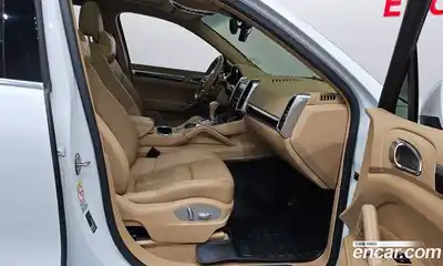 Porsche Cayenne 2015 3.0 Автомат в Москве № 212731, миниатюра 2