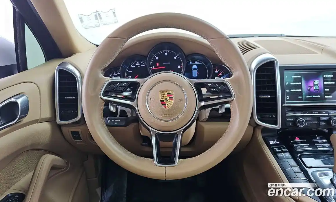 Porsche Cayenne 2015 3.0 Автомат в Москве № 212731, фото 4
