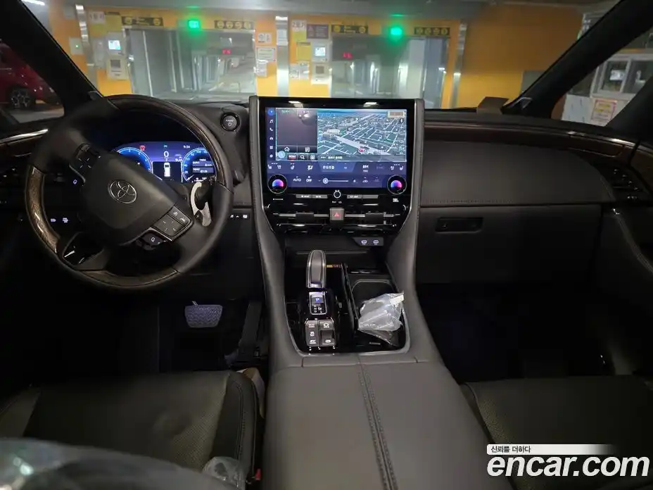 Toyota Alphard 2024 2.5 Автомат в Москве № 215559, фото 6