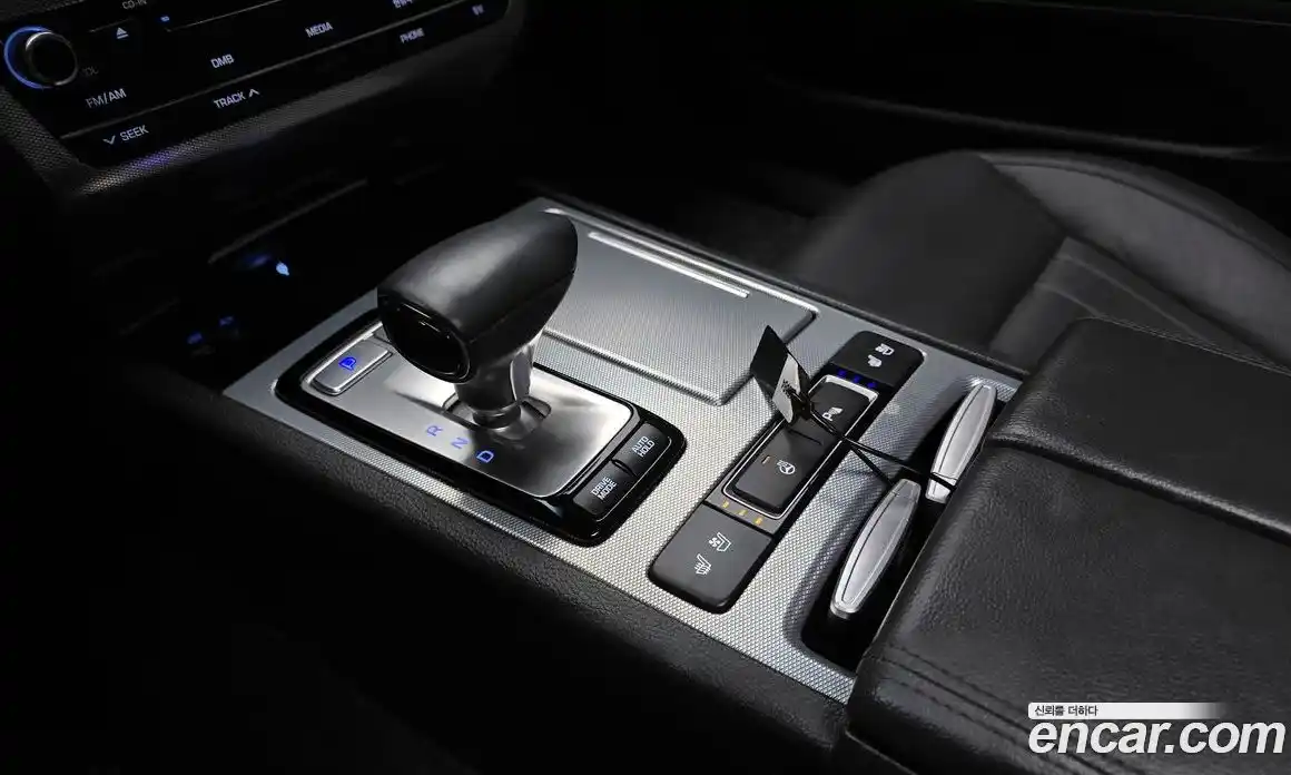 Genesis G80 2018 3.3 Автомат в Москве № 22371, фото 18