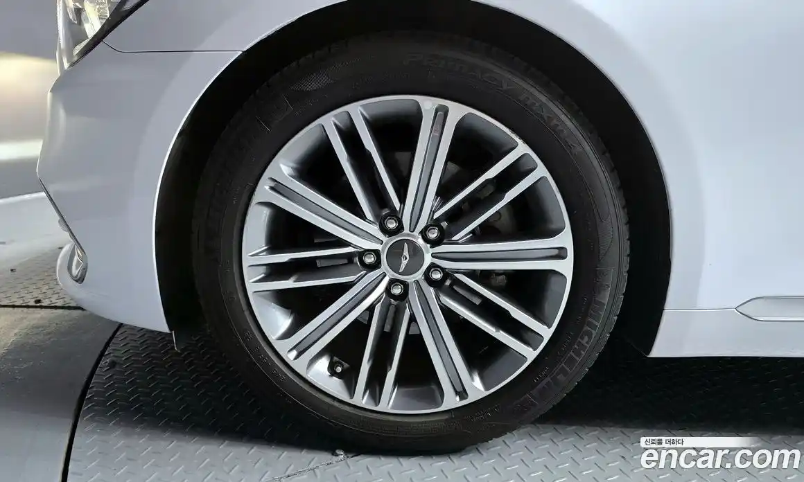 Genesis G80 2018 3.3 Автомат в Москве № 22371, фото 9