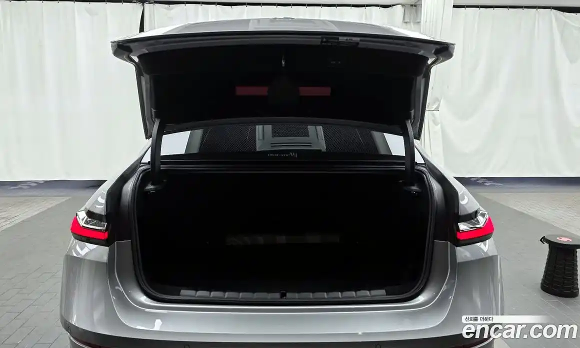 BMW 7-Series 2024 3.0 Автомат в Москве № 227731, фото 18