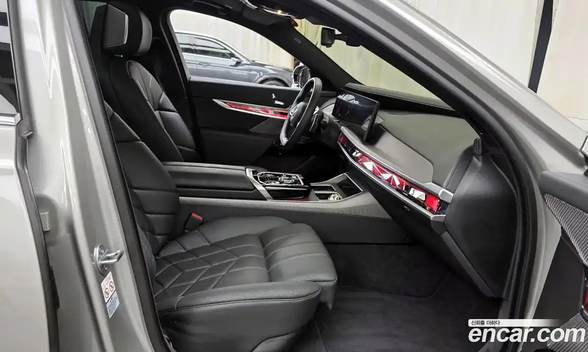 BMW 7-Series 2024 3.0 Автомат в Москве № 227731, фото 3