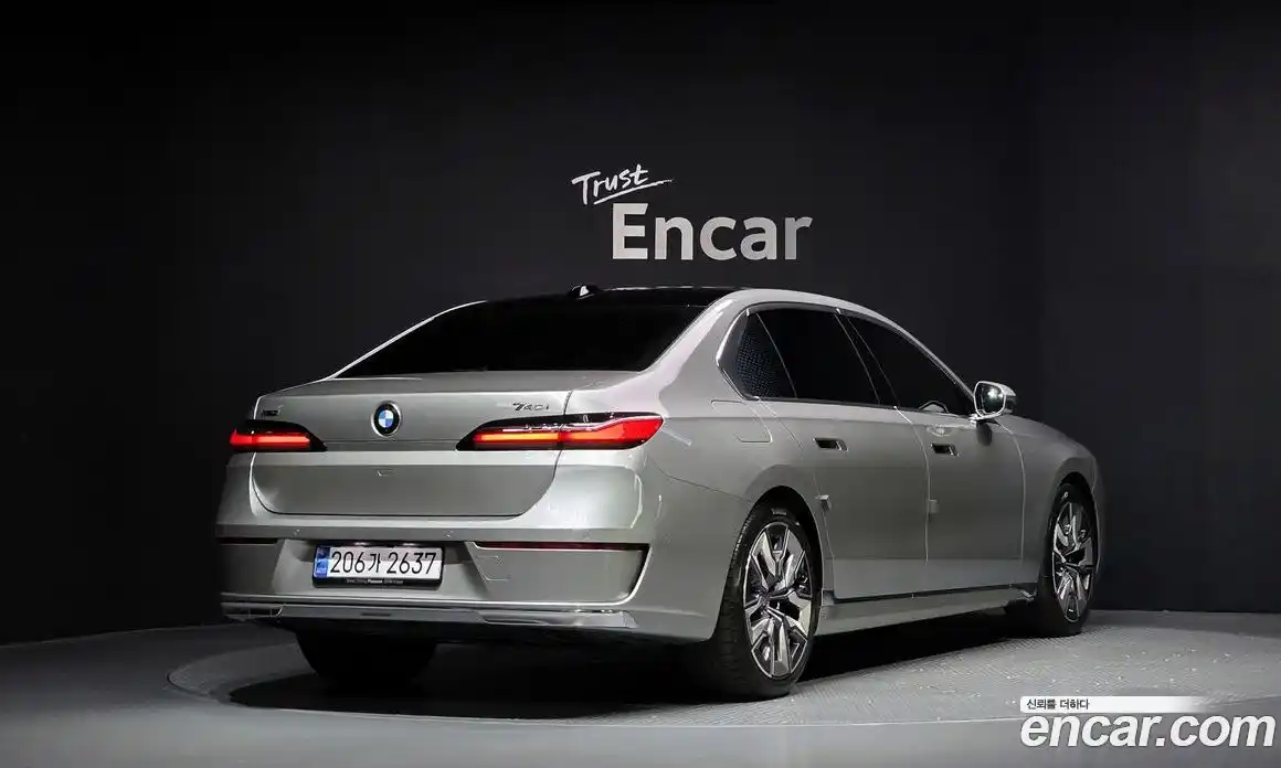 BMW 7-Series 2024 3.0 Автомат в Москве № 227731, фото 5