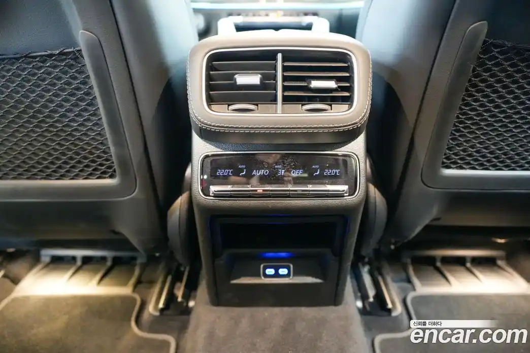 Mercedes-Benz GLE-Class 2024 3.0 Автомат в Москве № 229353, фото 17