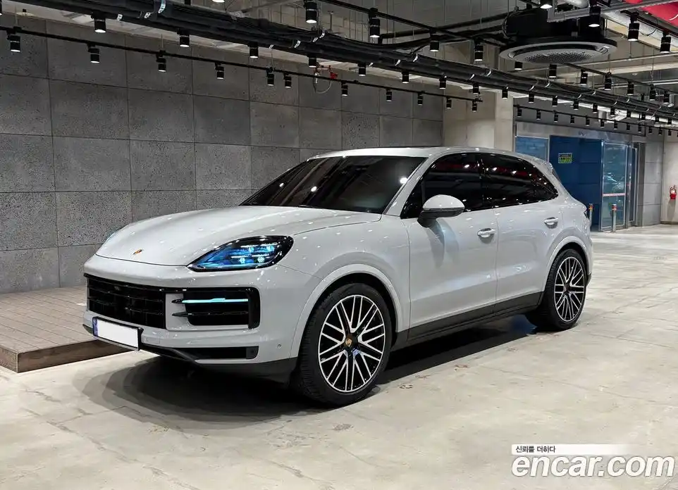 Porsche Cayenne 2024 3.0 Автомат в Москве № 231029, фото 4