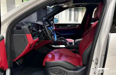 Porsche Cayenne 2024 3.0 Автомат в Москве № 231029, миниатюра 10