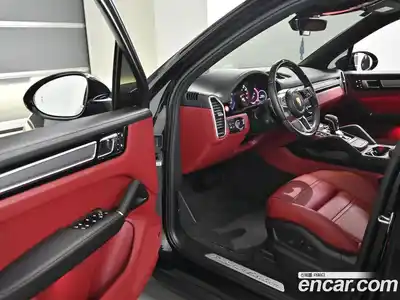 Porsche Cayenne 2022 3.0 Автомат в Москве № 231098, миниатюра 11