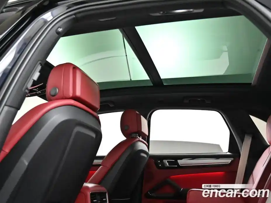 Porsche Cayenne 2022 3.0 Автомат в Москве № 231098, фото 19