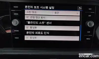 Volkswagen Jetta 2020 1.4 Автомат в Москве № 232266, миниатюра 9