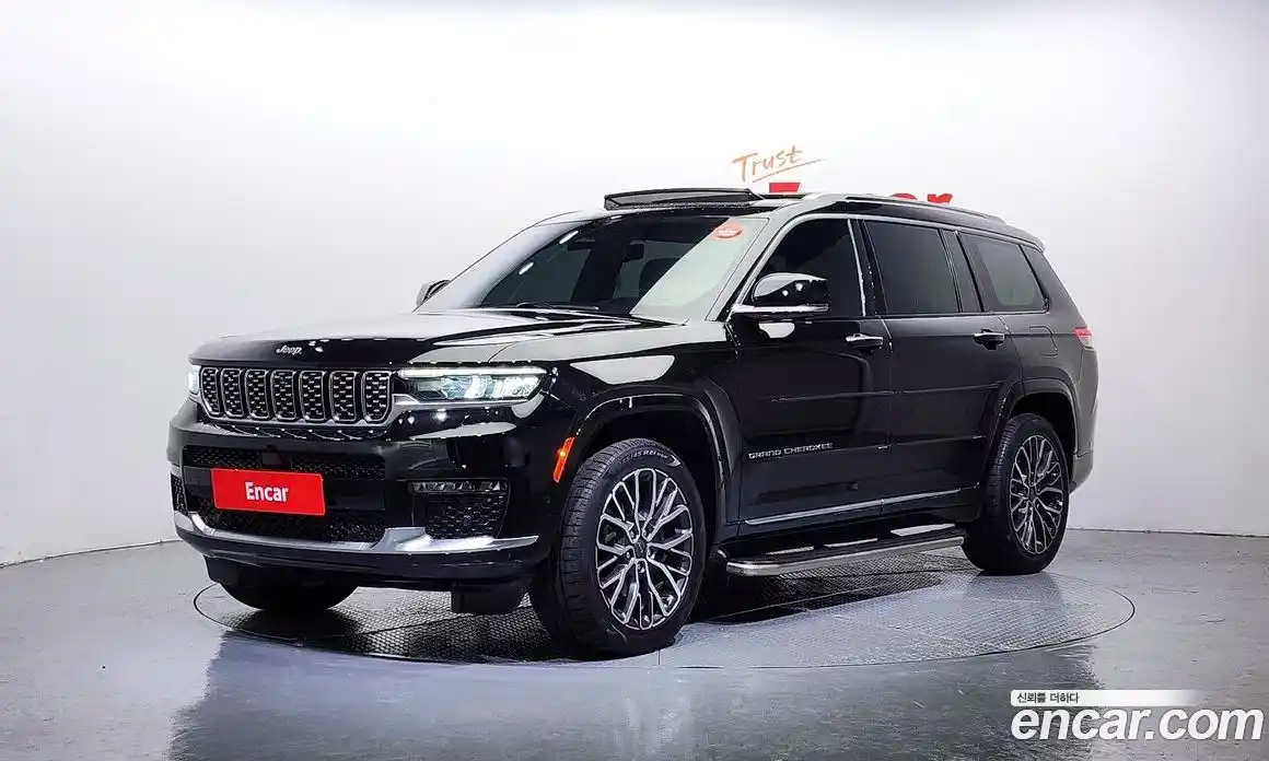 Jeep Cherokee 2021 3.6 Автомат в Москве № 232370, фото 13