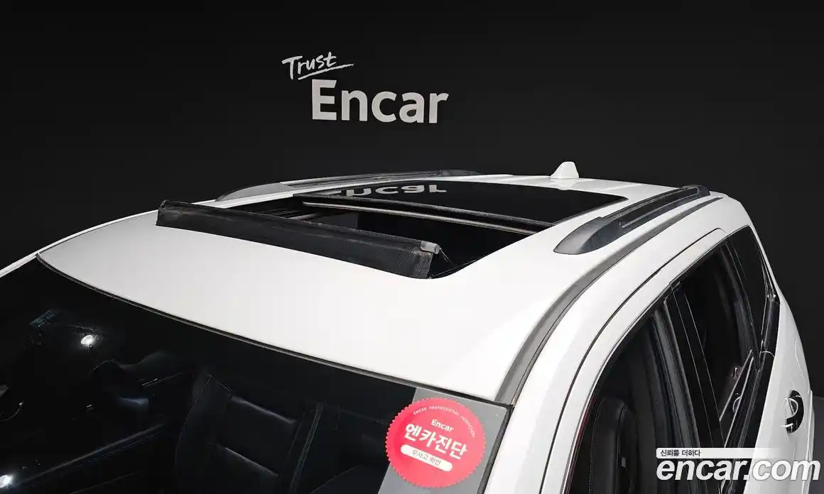 Jeep Cherokee 2018 3.0 Автомат в Москве № 232573, фото 19