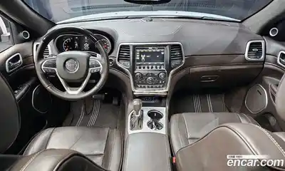 Jeep Cherokee 2018 3.0 Автомат в Москве № 232573, миниатюра 7