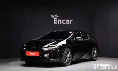 Toyota Prius, 2025