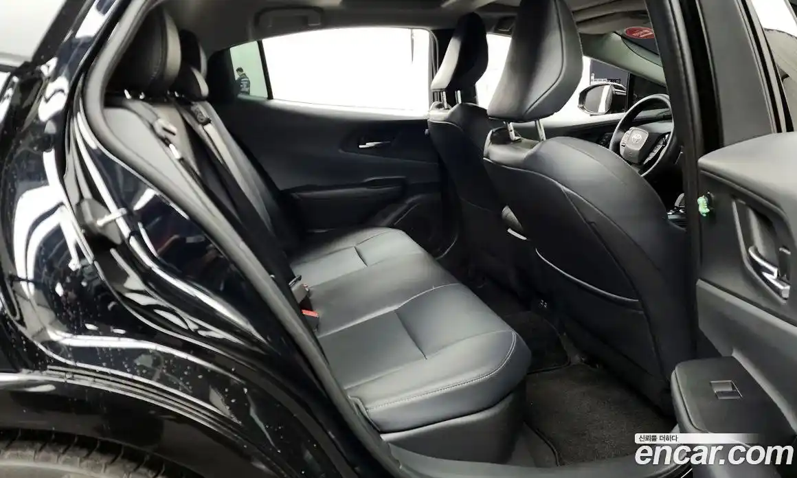 Toyota Prius 2025 2.0 Автомат в Москве № 232826, фото 12