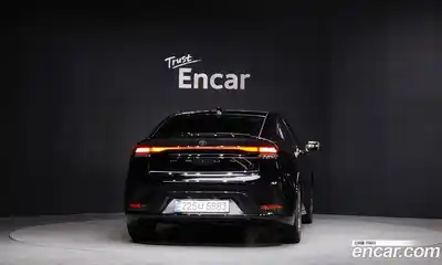 Toyota Prius 2025 2.0 Автомат в Москве № 232826, миниатюра 4