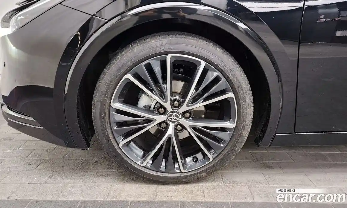 Toyota Prius 2025 2.0 Автомат в Москве № 232826, фото 5