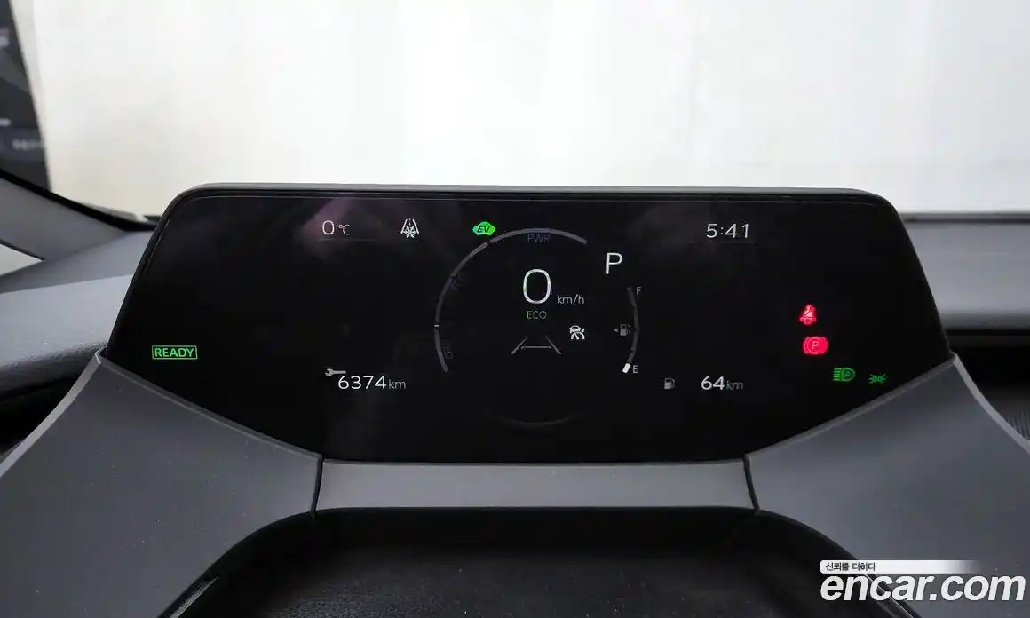 Toyota Prius 2025 2.0 Автомат в Москве № 232826, фото 8