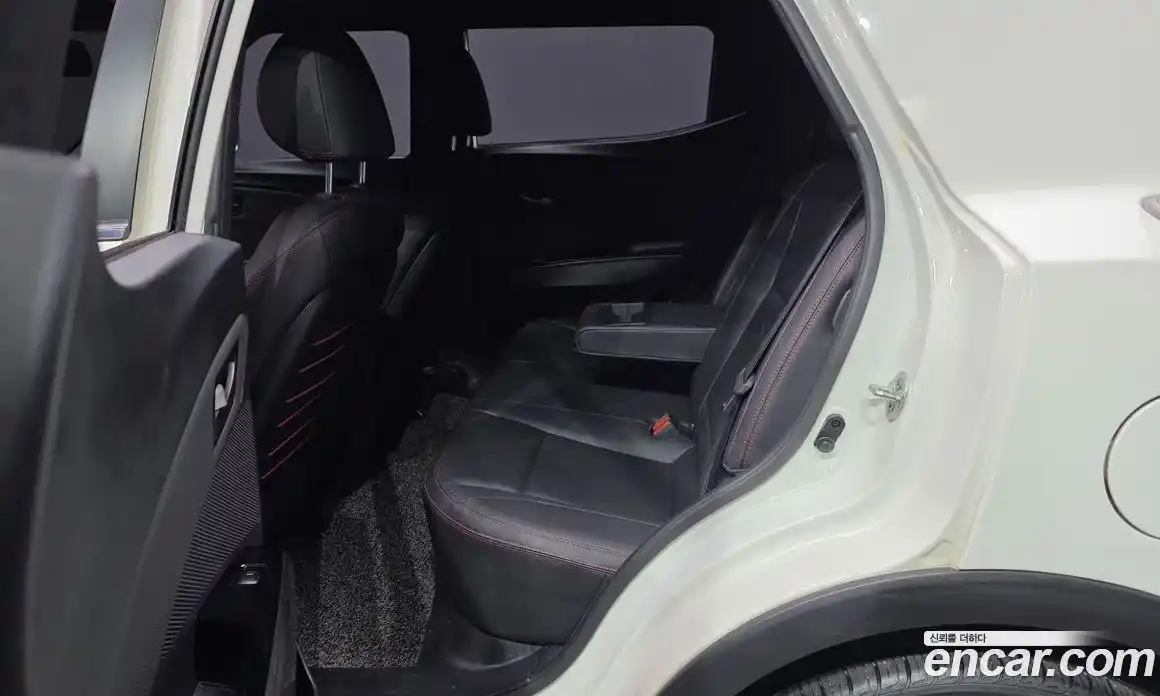 SsangYong TIBOLI 2021 1.5 Автомат в Москве № 234637, фото 12