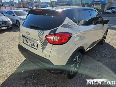 Renault QM3 2015 1.5 Автомат в Москве № 244863, миниатюра 4