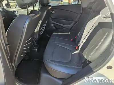 Renault QM3 2015 1.5 Автомат в Москве № 244863, миниатюра 9