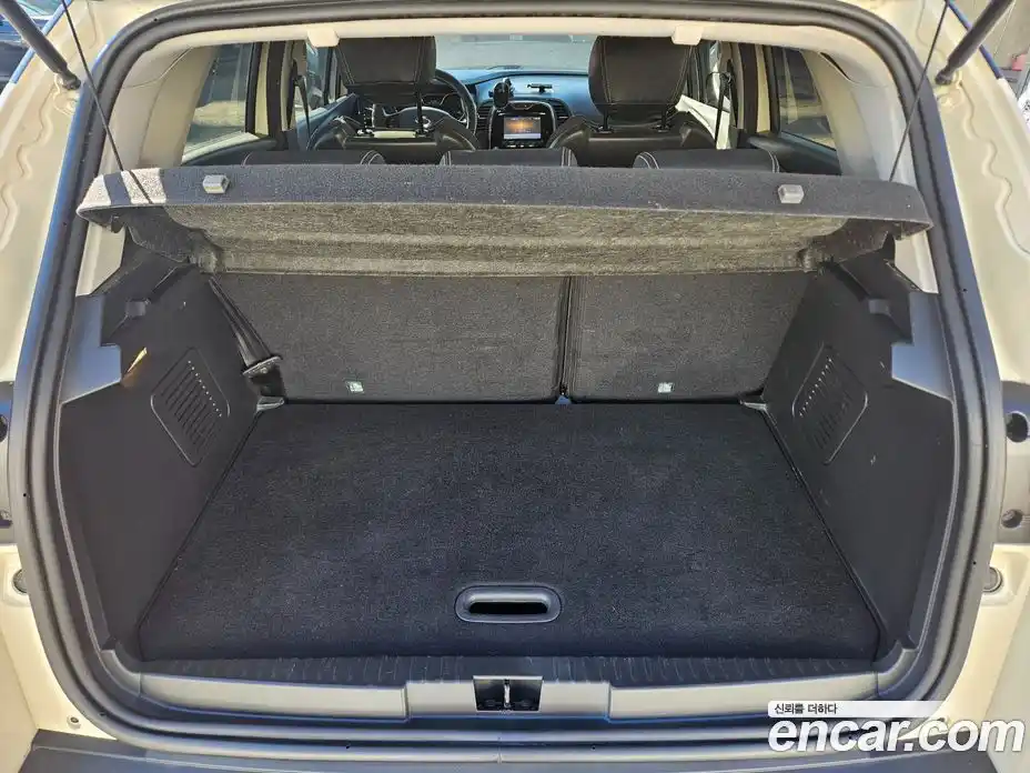 Renault QM3 2015 1.5 Автомат в Москве № 244863, фото 10