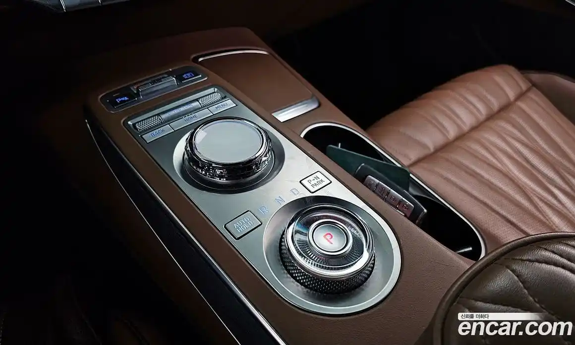 Genesis GV70 2021 2.2 Автомат в Москве № 24877, фото 17