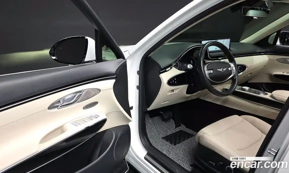 Genesis GV70 2022 2.2 Автомат в Москве № 24991, фото 14