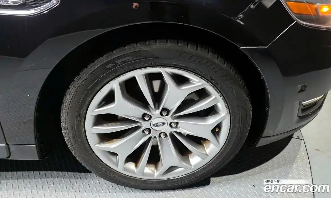 Ford Taurus 2016 2.0 Автомат в Москве № 255527, фото 5