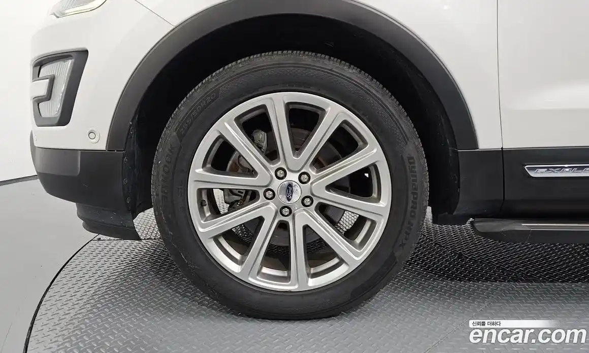 Ford Explorer 2017 2.3 Автомат в Москве № 255564, фото 19