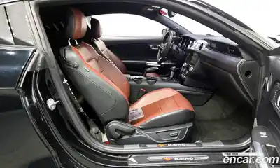 Ford Mustang 2017 2.3 Автомат в Москве № 255587, миниатюра 11