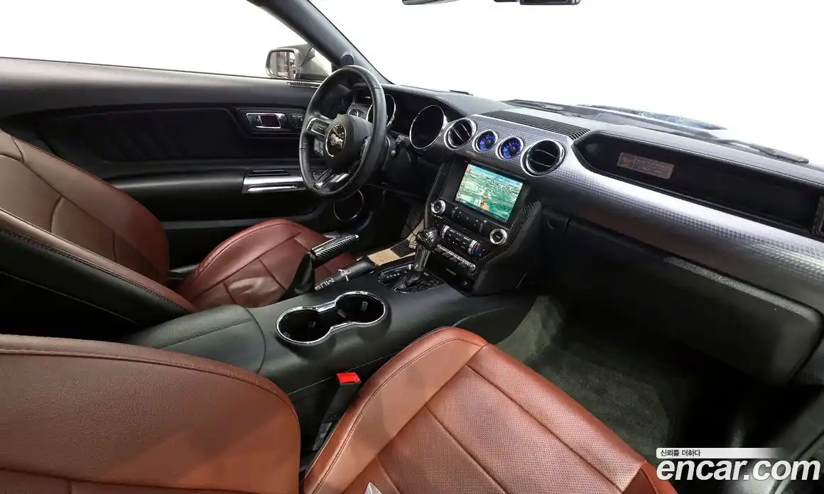 Ford Mustang 2017 2.3 Автомат в Москве № 255587, фото 7