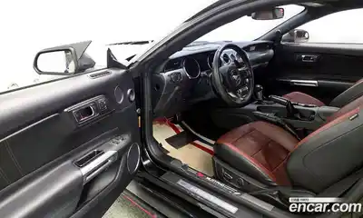 Ford Mustang 2017 2.3 Автомат в Москве № 255587, миниатюра 10