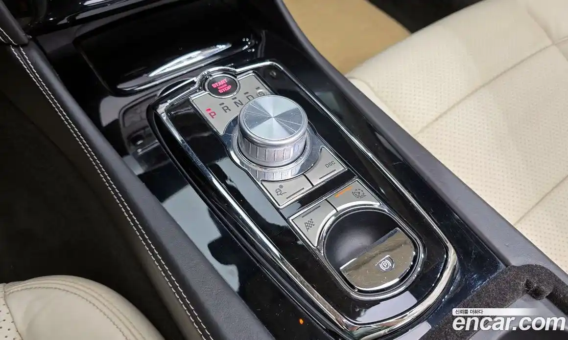 Jaguar XKR 2010 5.0 Автомат в Москве № 256092, фото 17