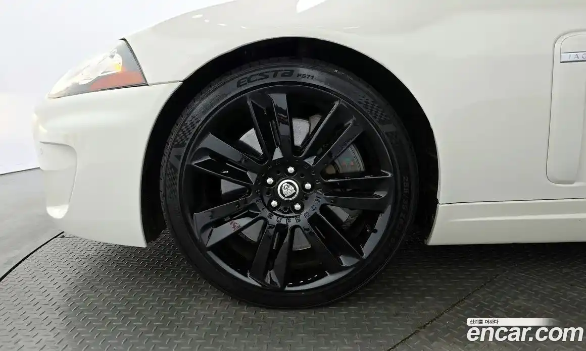 Jaguar XKR 2010 5.0 Автомат в Москве № 256092, фото 9