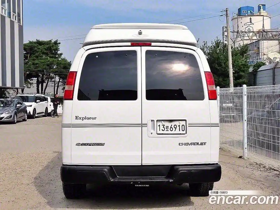 Chevrolet Express Van 2006 5.3 Автомат в Москве № 260704, фото 4
