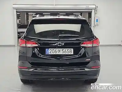 Chevrolet Equinox 2022 1.5 Автомат в Москве № 263891, миниатюра 3