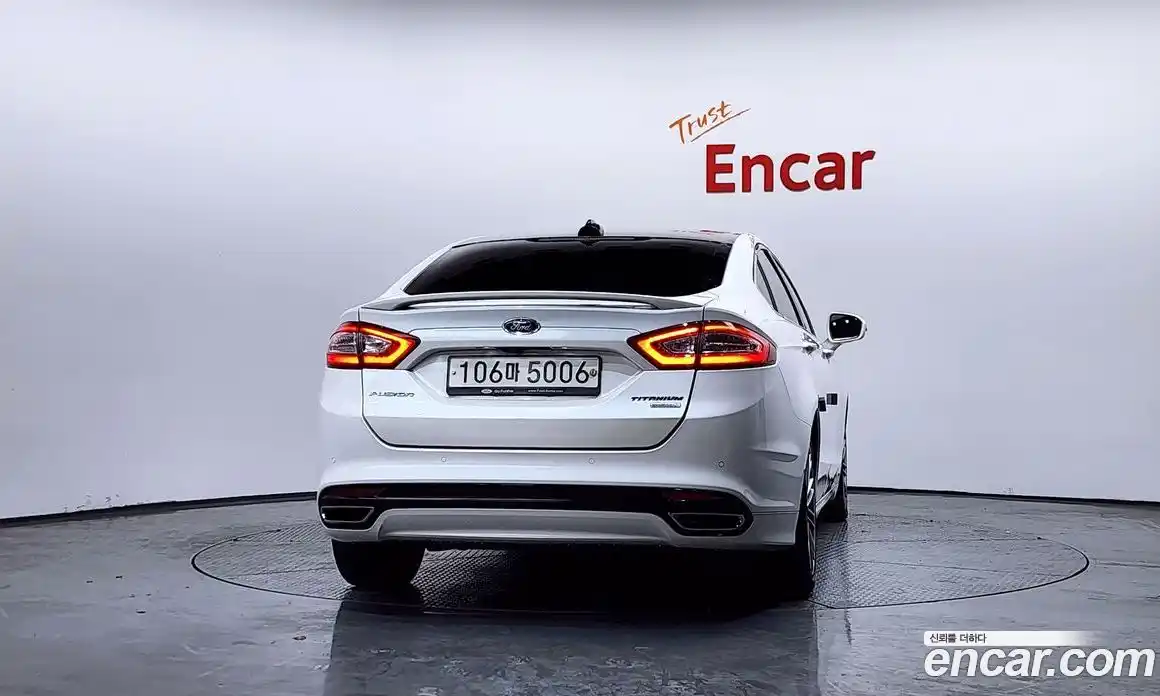 Ford Fusion 2013 2.0 Автомат в Москве № 273440, фото 4