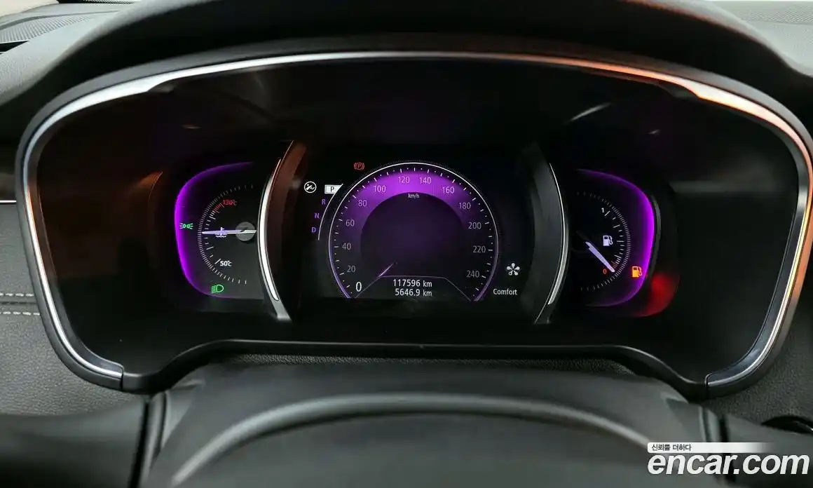 Renault SM6 2016 1.6 Автомат в Москве № 274482, фото 10