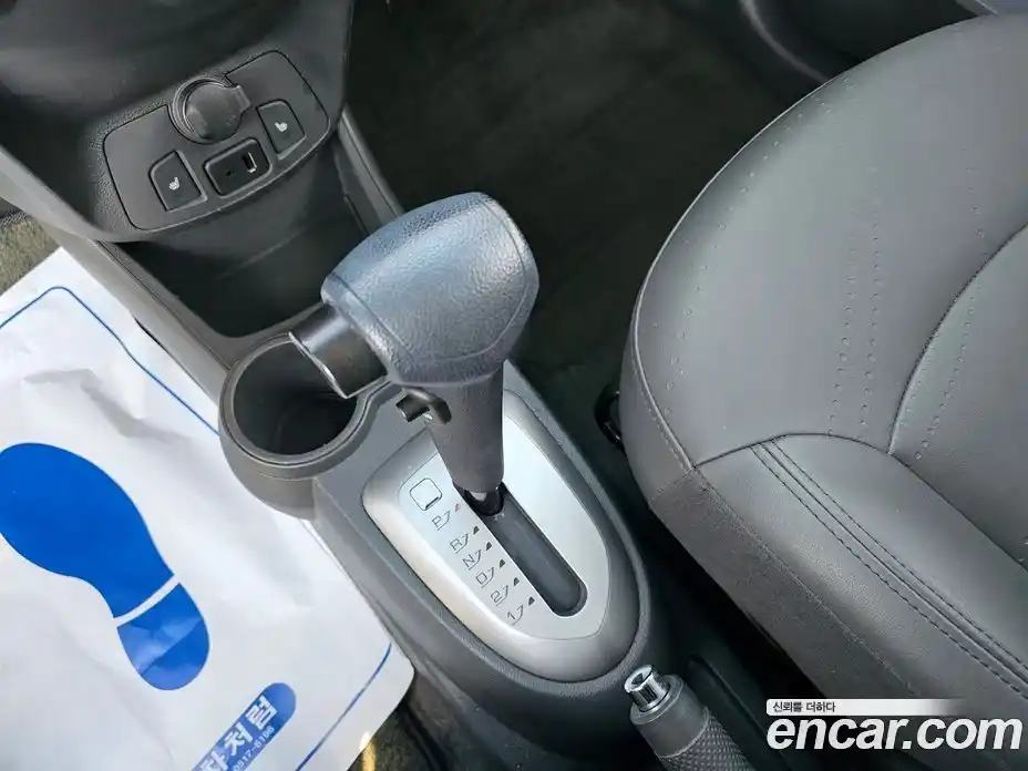 Chevrolet Spark 2014 1.0 Автомат в Москве № 27483, фото 17