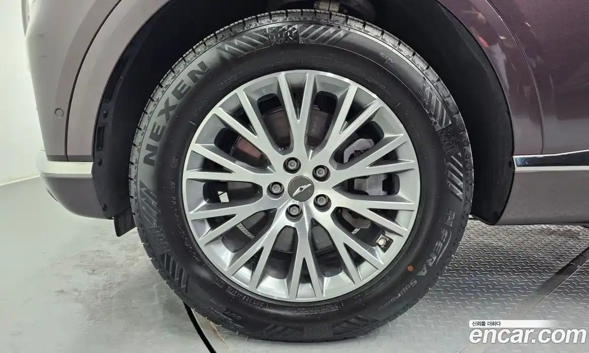 Genesis GV80 2023 2.5 Автомат в Москве № 27538, фото 16