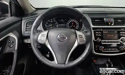 Nissan Altima 2018 2.5 Автомат в Москве № 285030, миниатюра 11