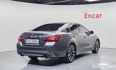 Nissan Altima 2018 2.5 Автомат в Москве № 285030, миниатюра 7