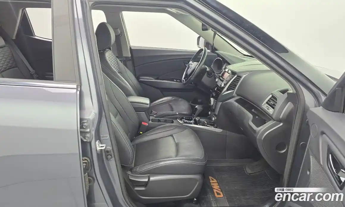 SsangYong TIBOLI 2018 1.6 Автомат в Москве № 28697, фото 5